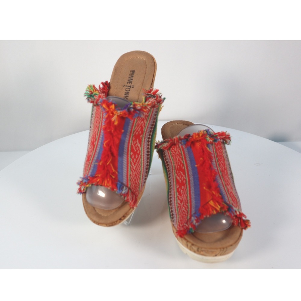 Minnetonka Womens Multicolor york wedge slip on shoe Size 7.5